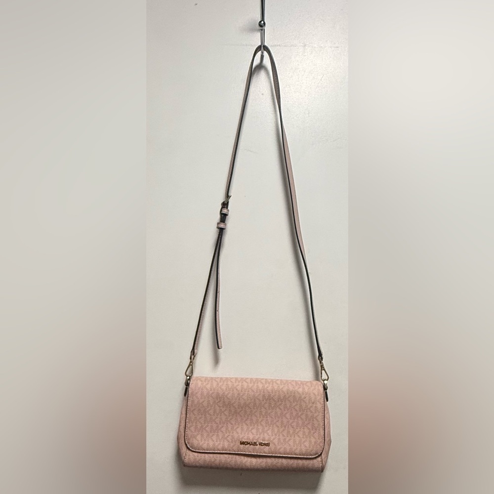 Michael Kors Light Pink Crossbody Bag